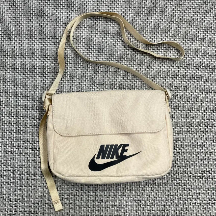 [BUNJANG] Nike Logo Crossbody Bag / [가방] 나이키 로고 크로스백