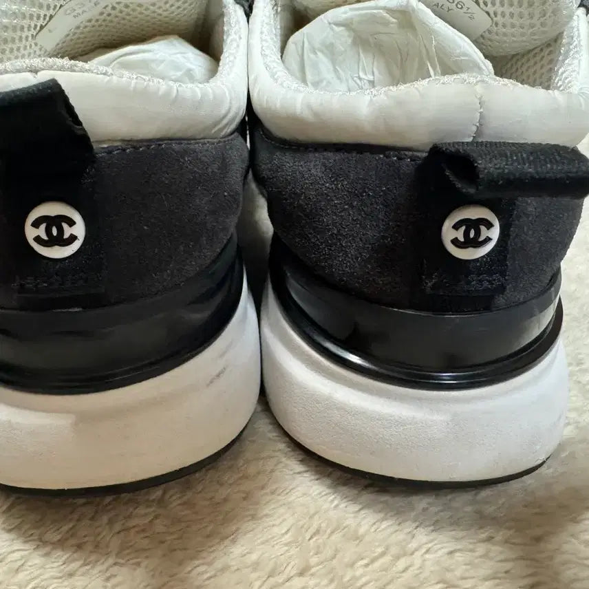 [BUNJANG] Chanel Sneakers 36.5 / 샤넬 운동화 스니커즈