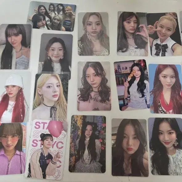 스테이씨 포토카드 일괄 양도합니다.