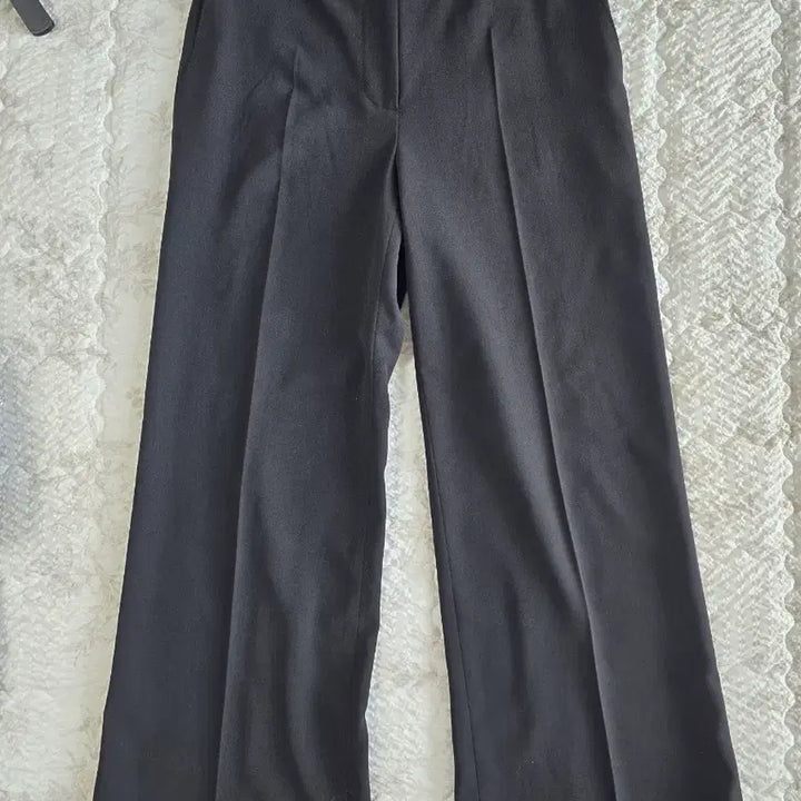 [BUNJANG] SJSJ Black Trousers / SJSJ 블랙통바지 한섬