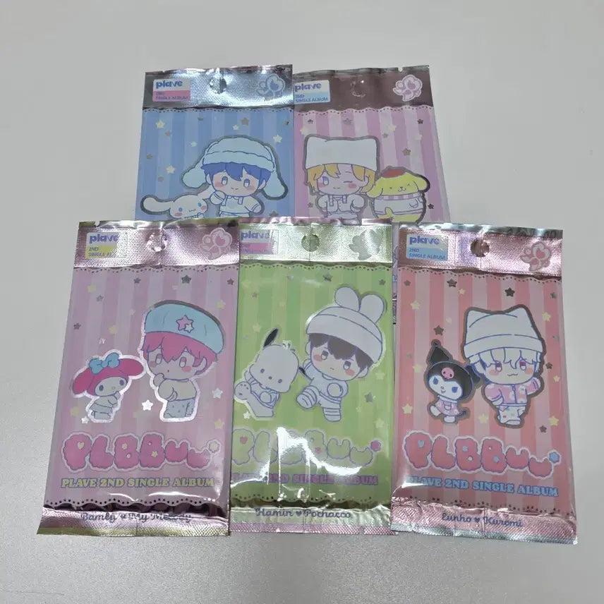 플레이브 플뿌 미개봉 포카앨범 5개 일괄 양도