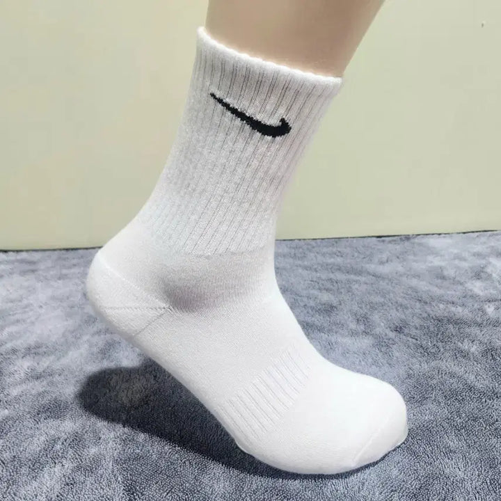 [BUNJANG] Sports Socks (10 Pairs) / 스포츠 중목 양말(10족무배)