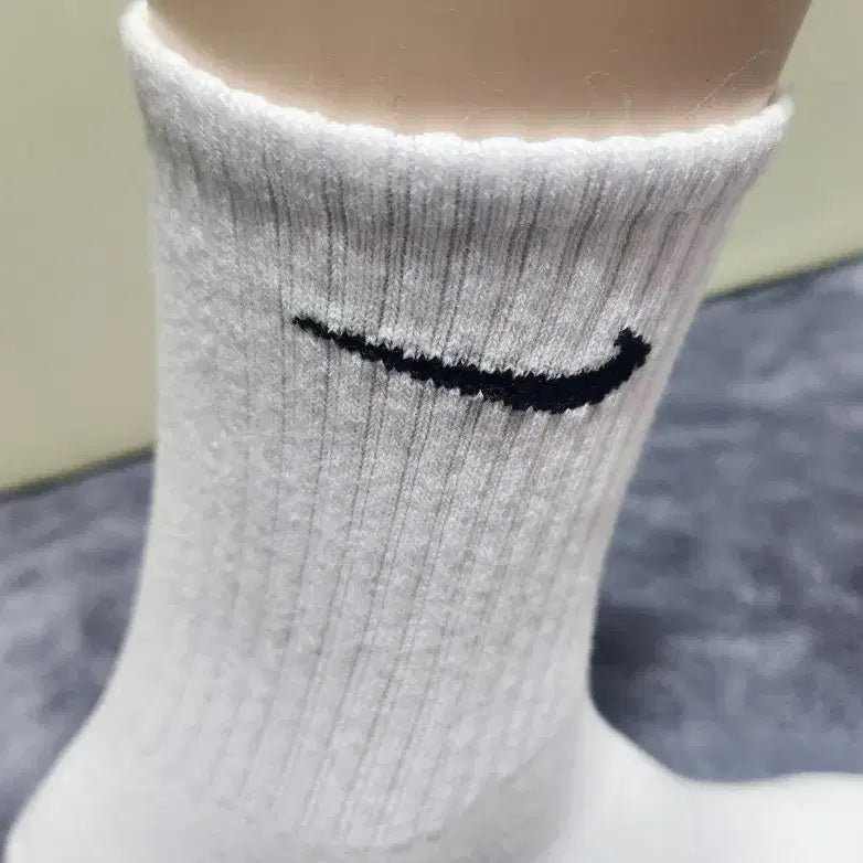 [BUNJANG] Sports Socks (10 Pairs) / 스포츠 중목 양말(10족무배)