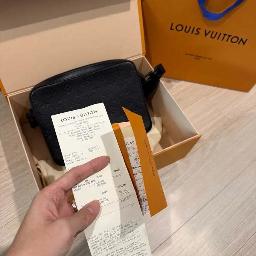 [BUNJANG] OS Louis Vuitton Shadow Duo Messenger Bag / {OS/새상품급} 루이비통 쉐도우 듀오 메신저백 풀구성