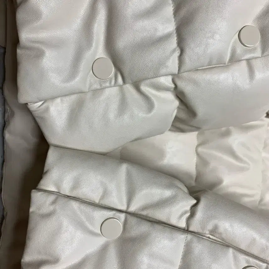 [BUNJANG] It MICHAA A-Line Goose Down Padded Jacket / 잇미샤 레더 구스다운 패딩 A라인패딩