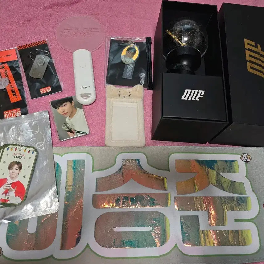 [BUNJANG] ONF E-TION Light Stick/Keyring/Deco Paper / 온앤오프 응원봉/이션 키링/데코페이퍼