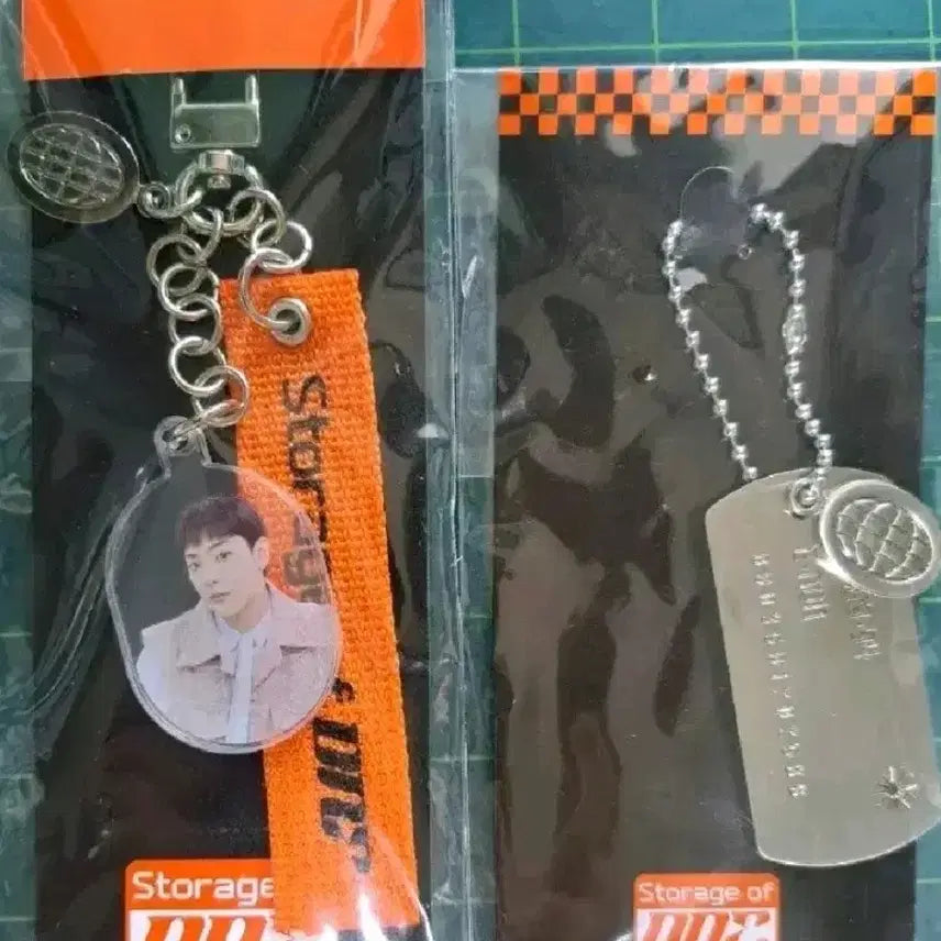 [BUNJANG] ONF E-TION Light Stick/Keyring/Deco Paper / 온앤오프 응원봉/이션 키링/데코페이퍼