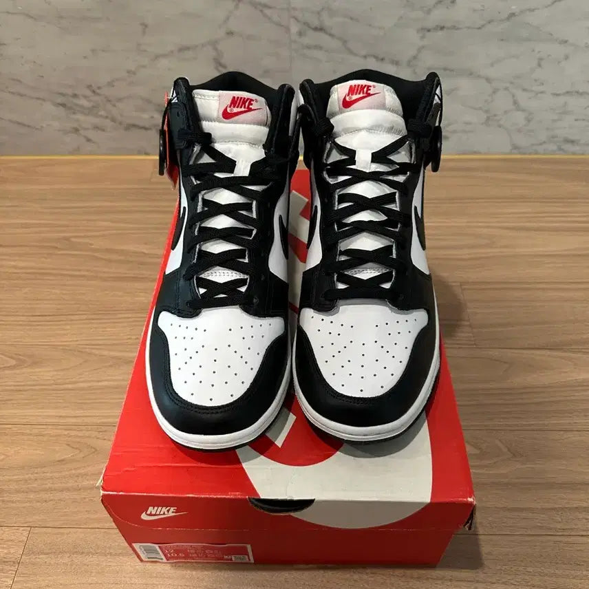 [SOLD OUT] 나이키 덩크 하이 범고래 블랙 앤 화이트 (W)290 m285