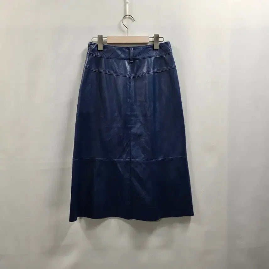 [BUNJANG] Vov Midi Button Skirt (Size 66) / 1160 보브vov 가죽느낌 미디 버튼 스커트 66
