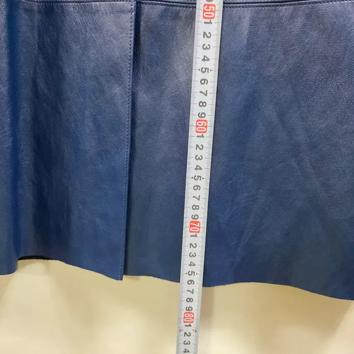 [BUNJANG] Vov Midi Button Skirt (Size 66) / 1160 보브vov 가죽느낌 미디 버튼 스커트 66