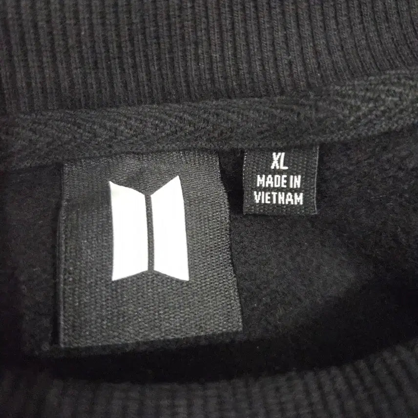 [BUNJANG] BTS IDOL Artwork Sweatshirt / 방탄소년단 공식 MD IDOL 아이돌 아트워크 맨투맨
