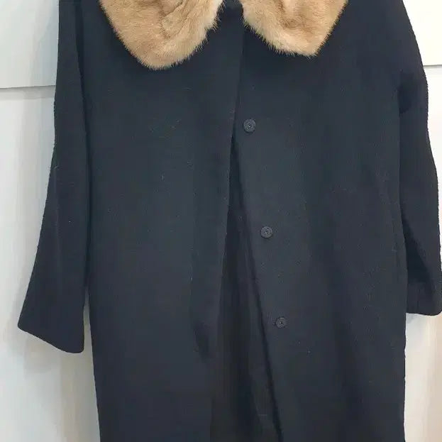 [BUNJANG] NB Black Fur Coat / NB 블랙 모피(알파카100%카라 밍크100%코트 프리사이즈
