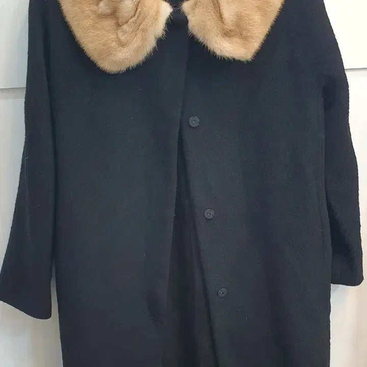 [BUNJANG] NB Black Fur Coat / NB 블랙 모피(알파카100%카라 밍크100%코트 프리사이즈