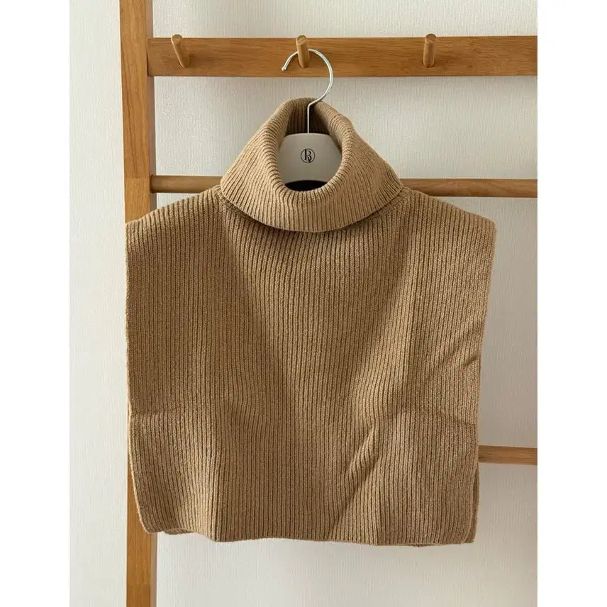 [BUNJANG] Turtle Neck Cropped Poncho Vest / (새상품) 터틀넥 크롭 판초베스트