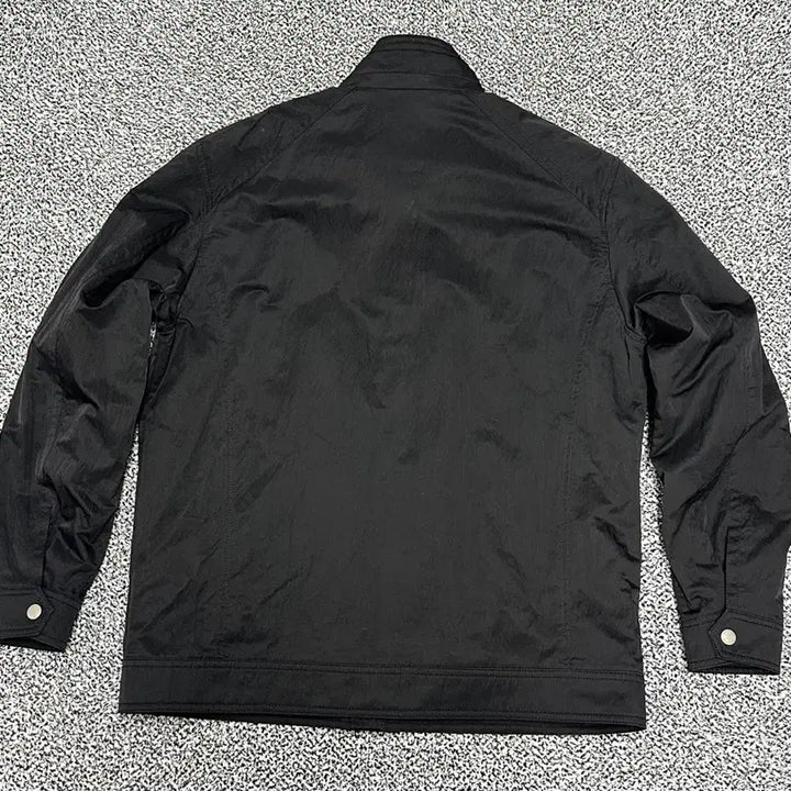 [BUNJANG] Seventeen Maestro Black Windbreaker / 마에스트로 블랙 남성 바람막이 점퍼