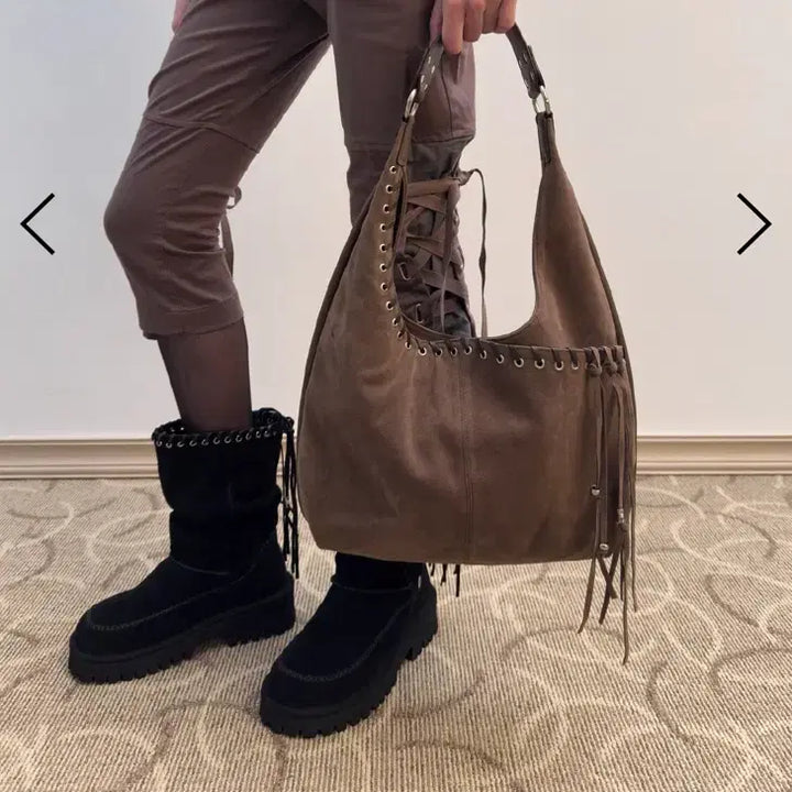 [BUNJANG] Yeomim Medium Slash Hobo Bag / 여밈 미디움 슬래쉬 호보 백 medium slash hobo bag