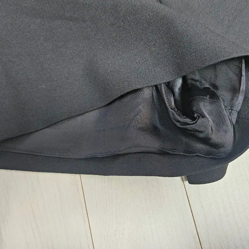 [BUNJANG] ZARA Black Shorts / 자라 블랙 반바지