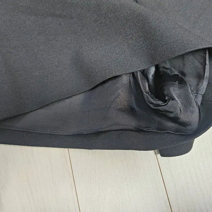 [BUNJANG] ZARA Black Shorts / 자라 블랙 반바지