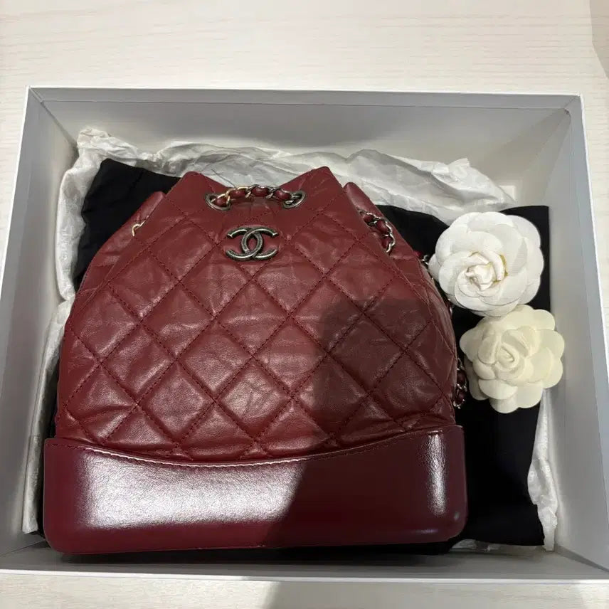 [BUNJANG] Chanel Gabrielle Backpack Small Burgundy / 샤넬 가브리엘 백팩 스몰 버건디(정품)