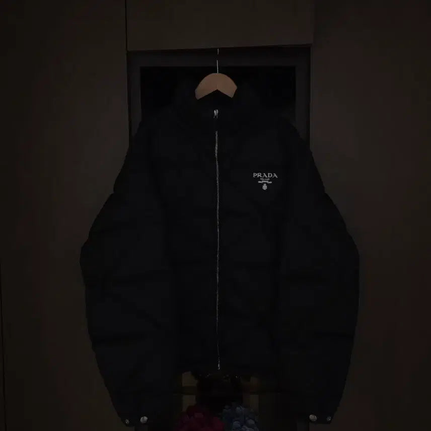 [BUNJANG] Prada Re-Nylon Quilted Padded Jacket / [XL] 프라다 리나일론 퀄팅 패딩 블랙(SGB803)