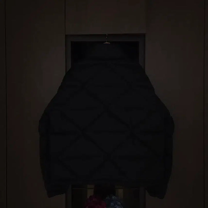 [BUNJANG] Prada Re-Nylon Quilted Padded Jacket / [XL] 프라다 리나일론 퀄팅 패딩 블랙(SGB803)