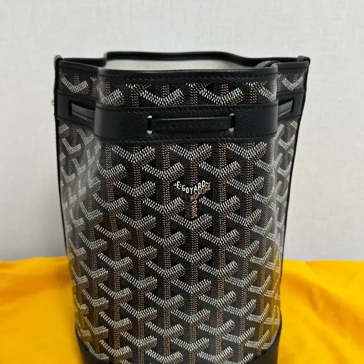 [BUNJANG] Goyard Petit Flot Black Bucket Bag / 고야드 쁘띠플로 블랙