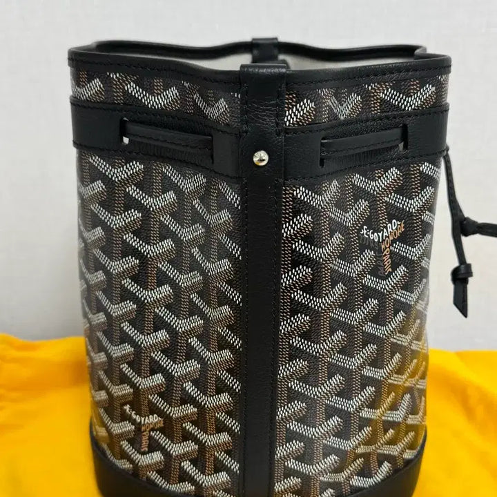 [BUNJANG] Goyard Petit Flot Black Bucket Bag / 고야드 쁘띠플로 블랙