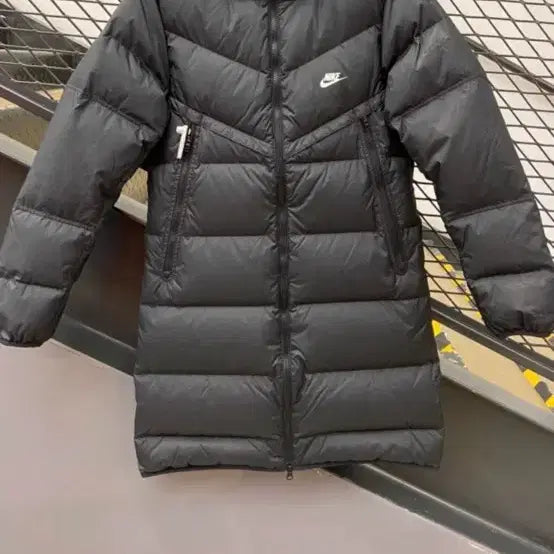 [BUNJANG] Nike Long Padded Jacket (Black, M) / (번개톡 먼저/네고)나이키 롱패딩 블랙, M