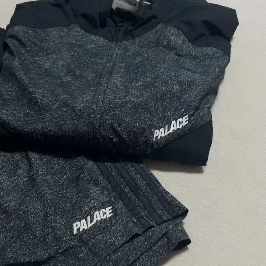 [BUNJANG] Adidas Palace Windbreaker / Shorts / 아디다스 팔라스 바람막이 / 쇼츠