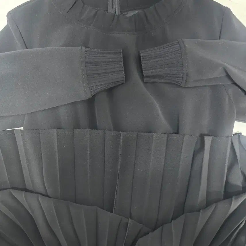 [BUNJANG] LANVIN Collection Long Sleeve Pleated Long Dress / LANVIN 랑방컬렉션 춘추 긴팔 주름 롱원피스