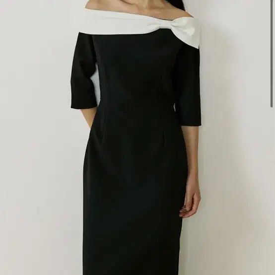 [BUNJANG] Lucirju Special Tie-Up Ribbon Dress (Size S) / 루시르주 스페셜 타이업 리본 원피스 s(착샷O)