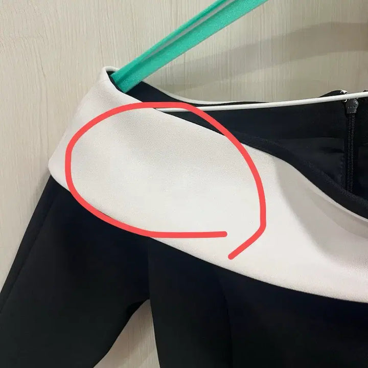 [BUNJANG] Lucirju Special Tie-Up Ribbon Dress (Size S) / 루시르주 스페셜 타이업 리본 원피스 s(착샷O)