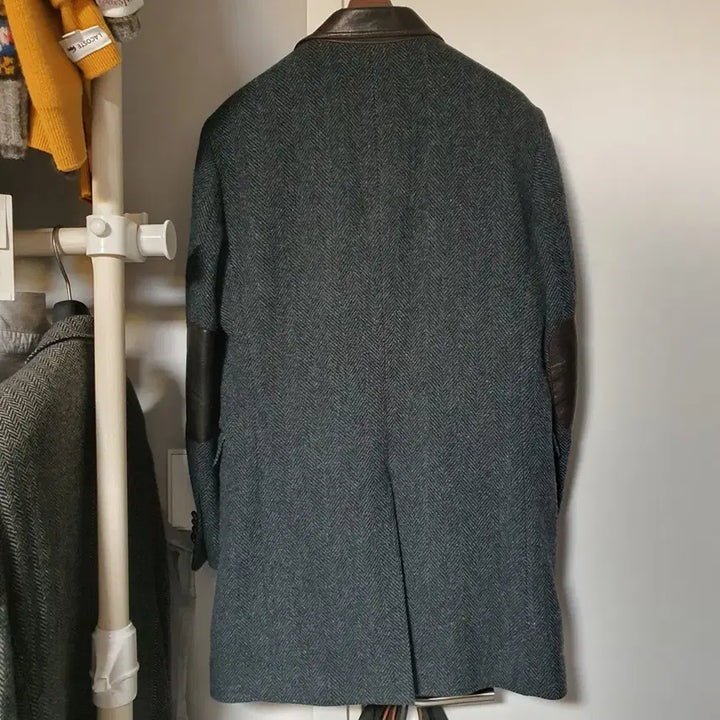 [BUNJANG] Hazzys Herringbone Coat / [100] 헤지스 가죽카라 헤링본 코트