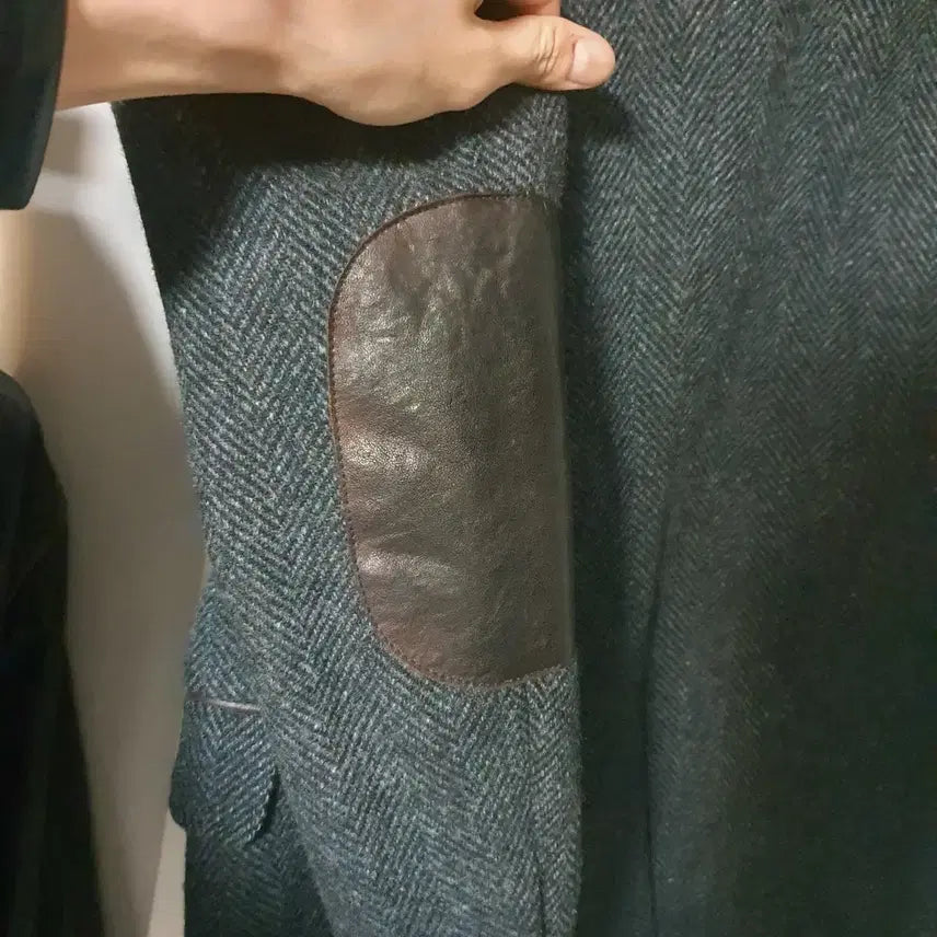 [BUNJANG] Hazzys Herringbone Coat / [100] 헤지스 가죽카라 헤링본 코트