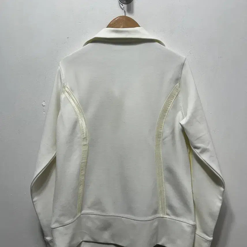 [SOLD OUT] 질스튜어트 스포츠 아이보리 트랙 자켓 100사이즈