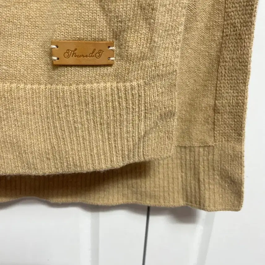 [BUNJANG] Thursday Island Knit Vest / 써스데이아일랜드 니트 베스트