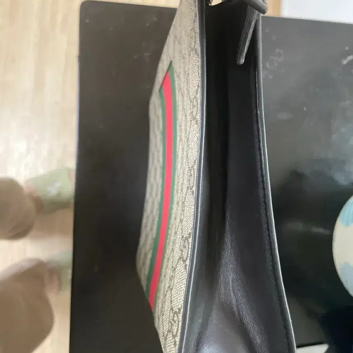 [BUNJANG] Gucci GG Supreme Clutch Bag / 구찌 GG 수프림 클러치 백