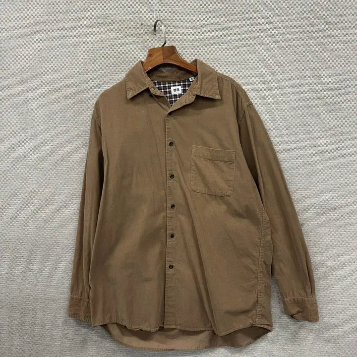 [SOLD OUT] 유니클로 브라운 골덴 코듀로이 셔츠 XL M09053