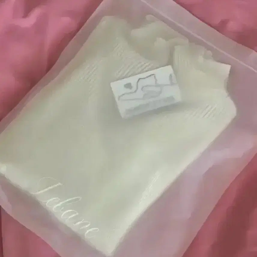 [BUNJANG] Le Bain Chloe Turtleneck Knit Ivory Turtleneck / 르베인 Chloe Turtleneck Knit 아이보리 터틀넥