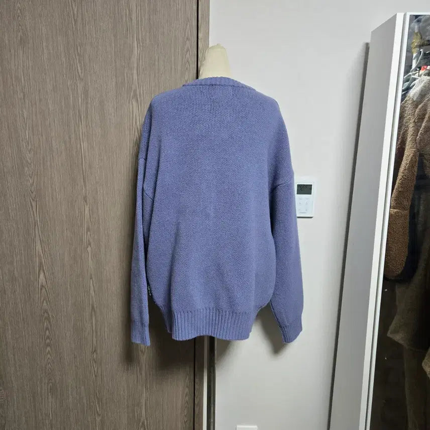 [BUNJANG] AJOBYAJO Purple Lettering Knit Sweater / AJOBYAJO 아조바이아조 퍼플 레터링 니트 스웨터