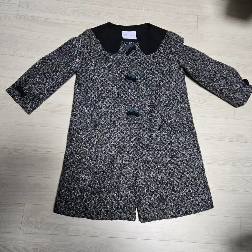 [BUNJANG] Gibi Tweed Collar Long Coat / 기비 귀요미 트위드  카라 롱 코트