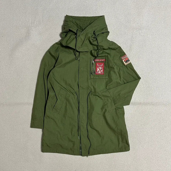 [SOLD OUT] 지프 스피릿 홑겹 넓은 날개 후드 롱 야상