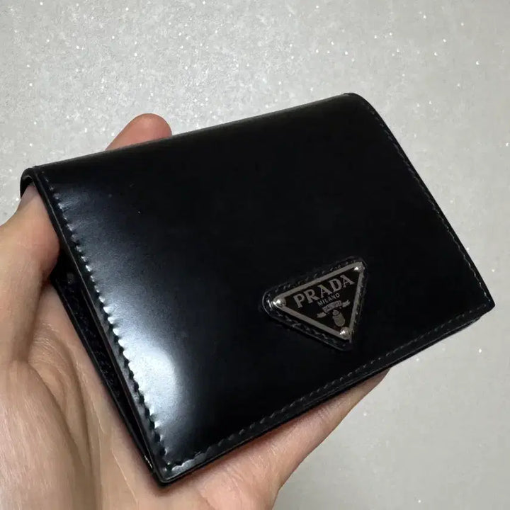 [BUNJANG] Prada Brushed Leather Wallet Black / [정품] 프라다 브러쉬드 레더 반지갑 블랙