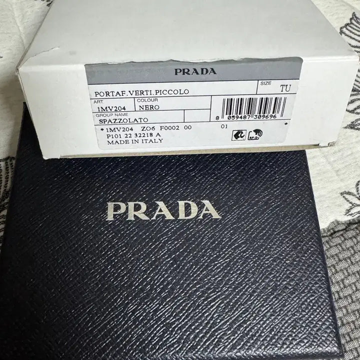 [BUNJANG] Prada Brushed Leather Wallet Black / [정품] 프라다 브러쉬드 레더 반지갑 블랙