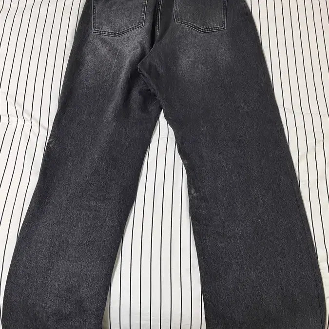 [BUNJANG] S Belleville True Wide Denim Pants Washed Black / [S] 벨리에 트루 와이드 데님 팬츠 워시드 블랙