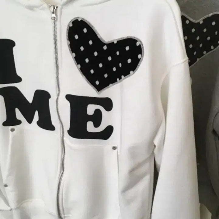 [BUNJANG] White Heart Two-Way Hoodie Zip-up / 화이트 하트 투웨이 후드집업