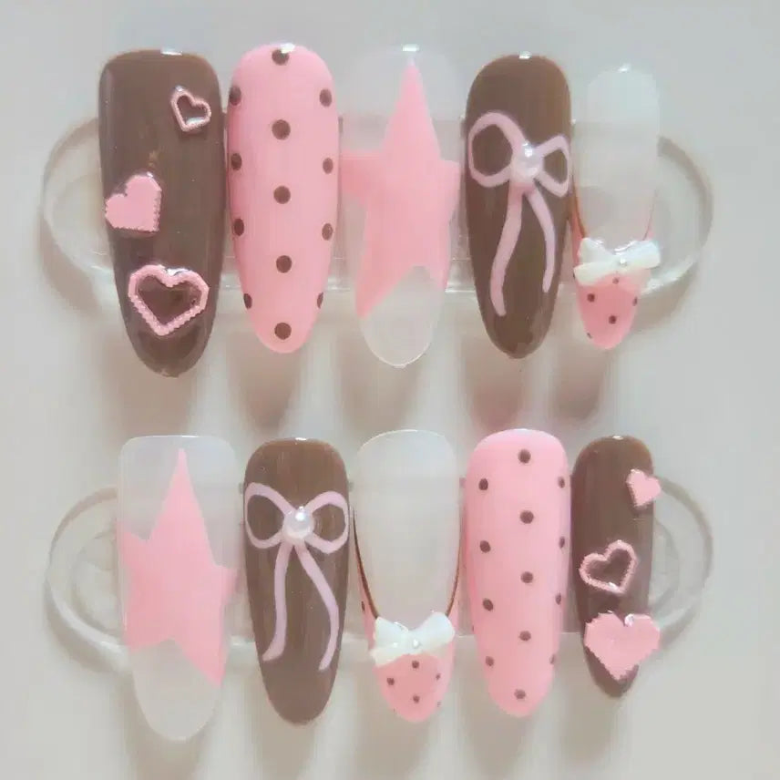 [BUNJANG] Handmade Strawberry Milk Nail Tips / 딸기우유 수제네일팁