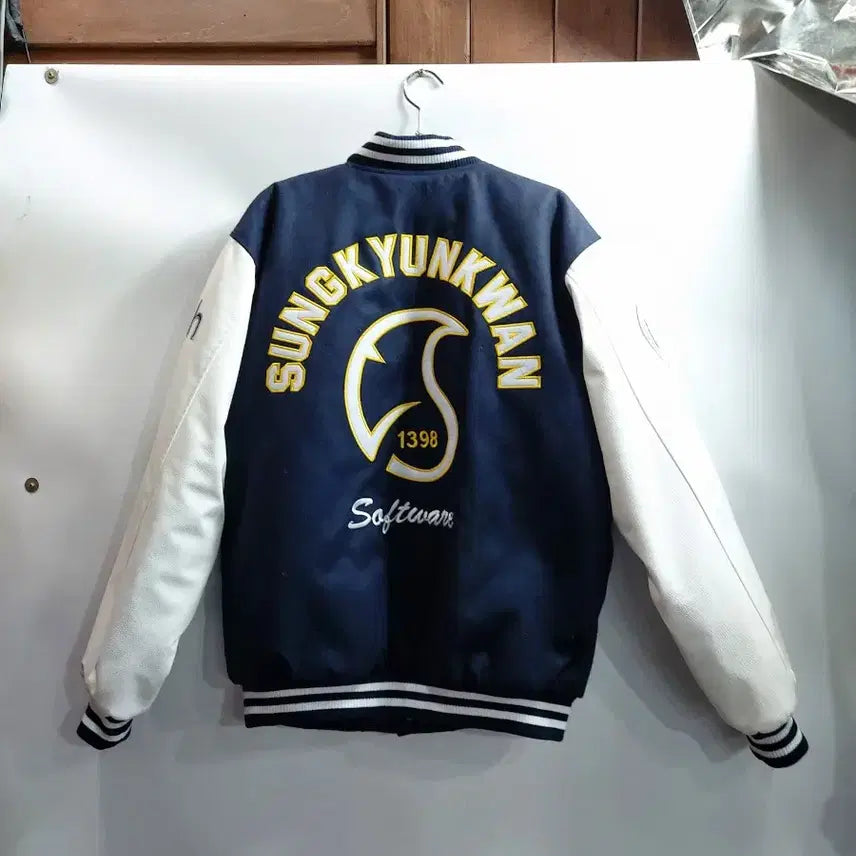 [BUNJANG] Sungkyunkwan University Baseball Jacket (2XL) / (2XL) 성균관대학교 과잠 야구잠바 3.9