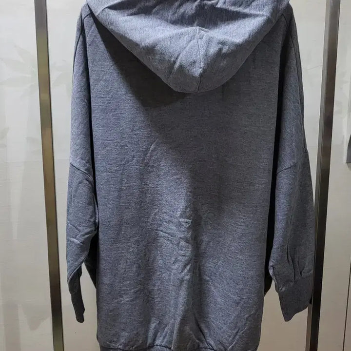 [SOLD OUT] 오버핏 가오리형 후드티