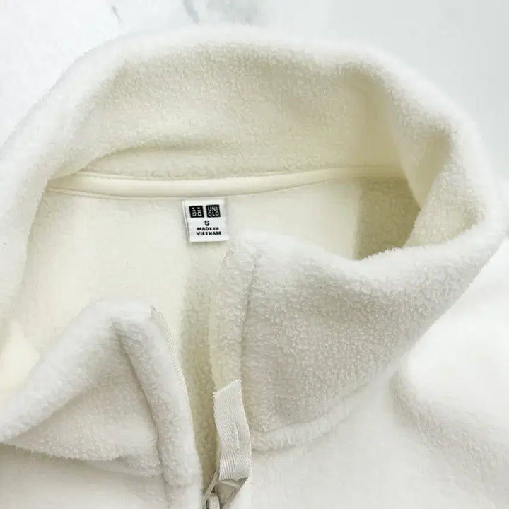 [BUNJANG] Uniqlo Fleece Jacket / 유니클로 후리스 흰색 여성용 집업 자켓 플리스 가디건 보온 히트텍